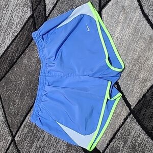 NIKE DRI-FIT MESH LINED LOGO SHORTS PRICE FIRM